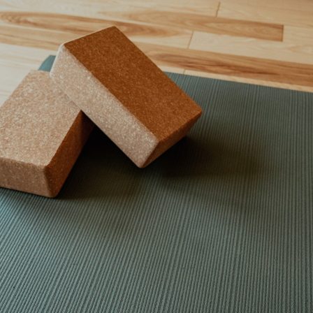 Blocs et tapis de yoga